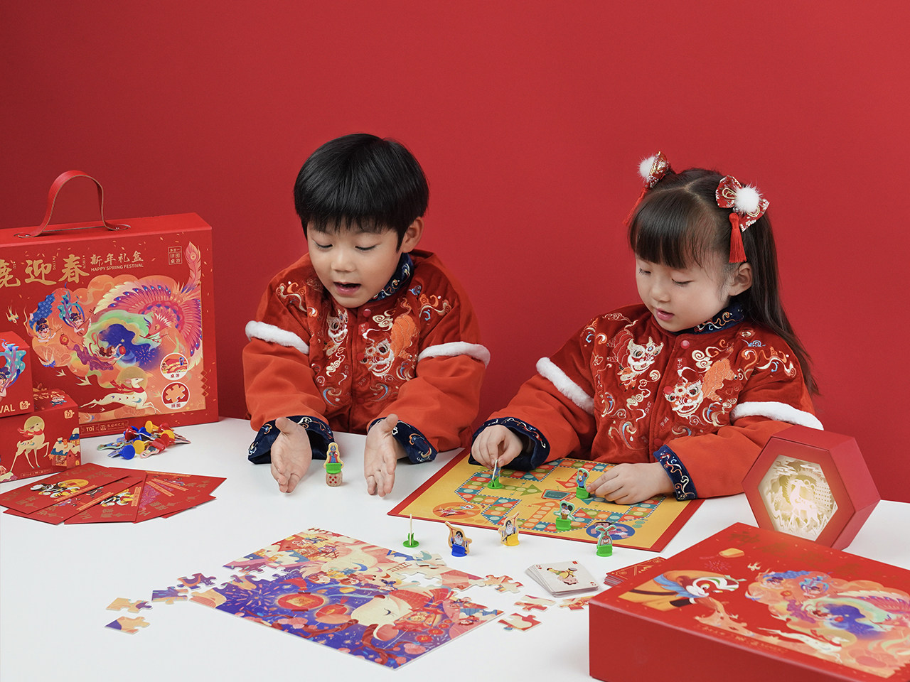 年服、礼物、玩具应有尽有，带娃过年好物省心攻略看这篇～