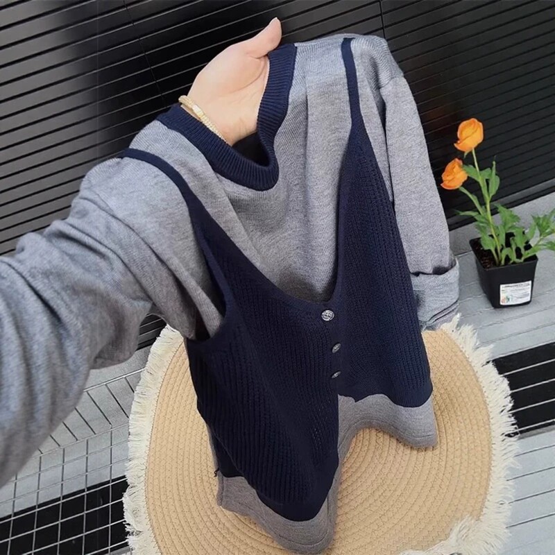 Casual Patchwork Faux Two-Piece Knit Sweater for Women, Early Autumn 2026 New Style, Loose Long-Sleeve Round-Neck Base Shirt Top