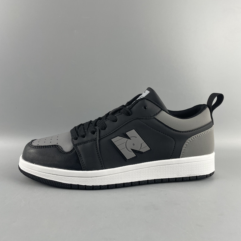 Broken code clearance foreign trade genuine leather men's shoes special sale clearance trendy shoes picking up and leaking mid-top sports sneakers cattle casual shoes