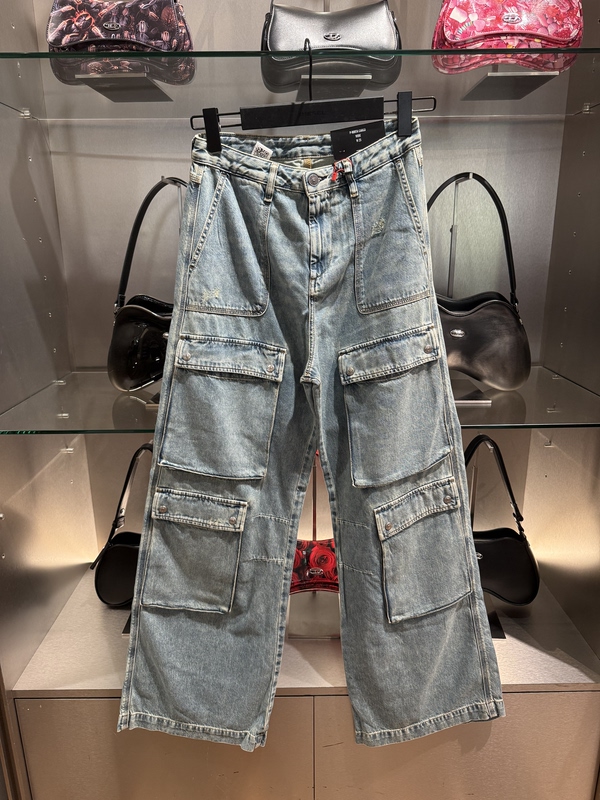 Diesel Unisex Loose-Fitting Workwear Jeans
