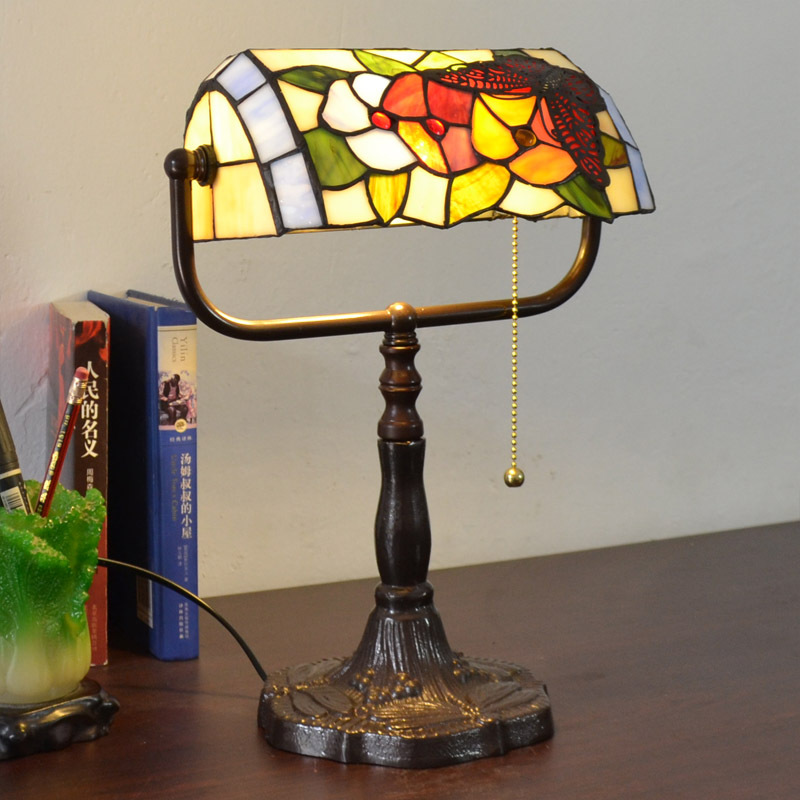 Republic of China Era Old Shanghai Nostalgic American Retro European Pastoral Style Bank Bedroom Study Bedside Desk Lamp