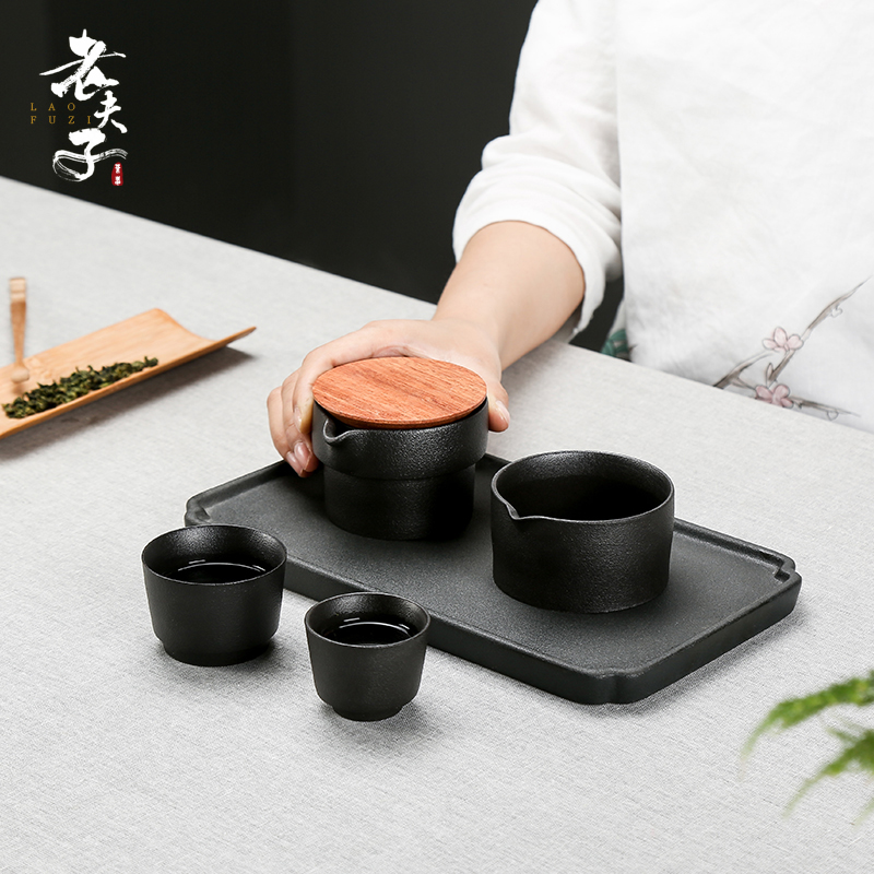 The Crack of a pot of 2 cup travel kung fu tea set suit portable bag elegant glass teapot ceramic filter cups