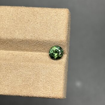 Natural round sapphire bare stone blue green yellow green gradient green ring pendant two-color teal green fire color teal