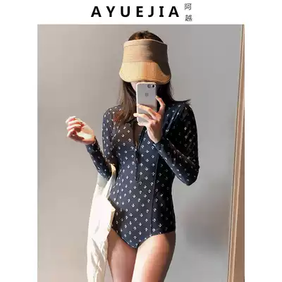 2021 new popular Korean ins swimsuit long sleeve belly thin conservative soak hot spring one-piece swimsuit Lady