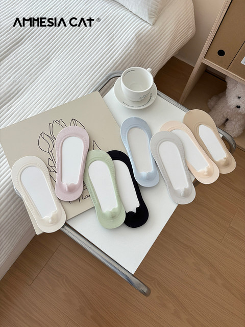 Ice silk boat socks for women summer thin ins trendy silicone non-slip non-falling shallow mouth invisible high heels short socks for women