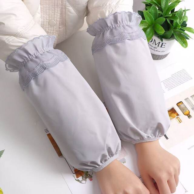 Autumn and winter long sleeves for women's kitchen waterproof and oil-proof sleeves down jacket anti-dirty wear-resistant sleeves office hand sleeves