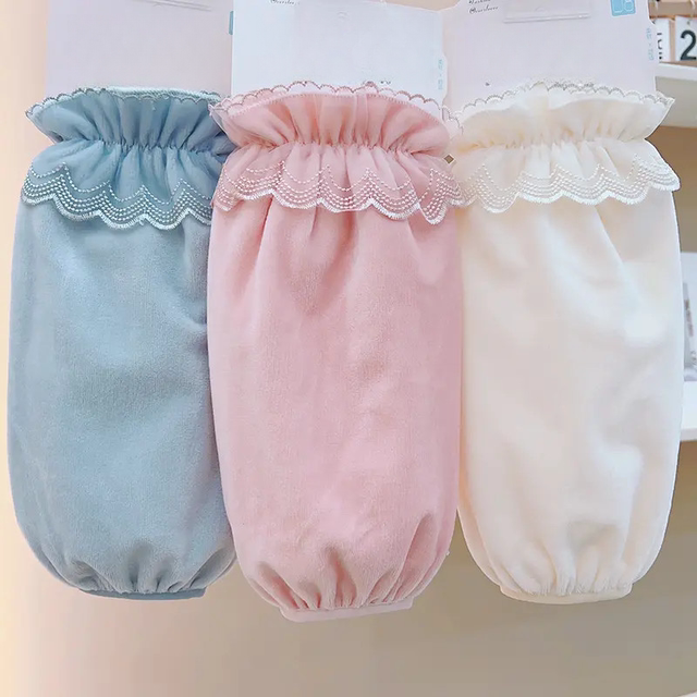 Extra widened long down jacket sleeves for women winter lace anti-fouling sleeves office students anti-fouling sleeve head