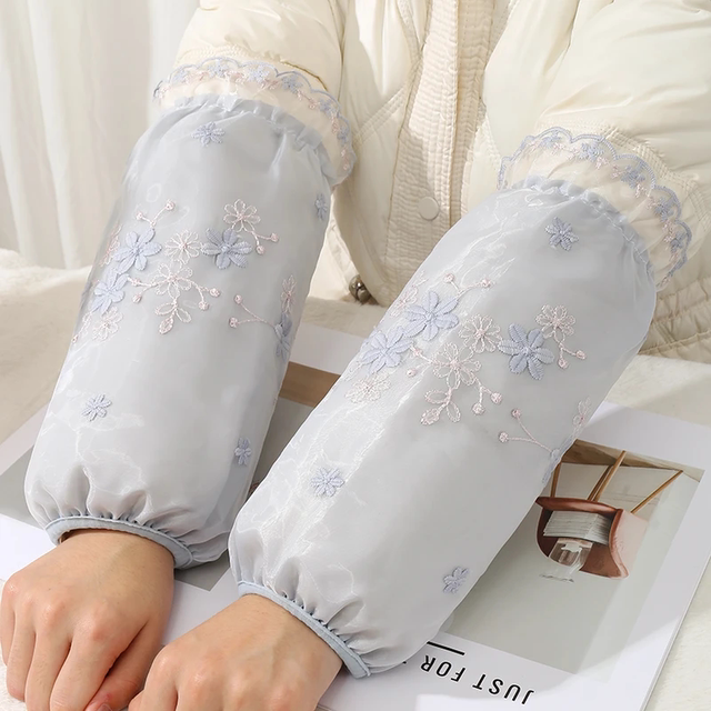 Autumn and winter new lace sleeves long double-layer housework and work student sleeves Korean style anti-dirty and anti-fouling sleeve sleeves