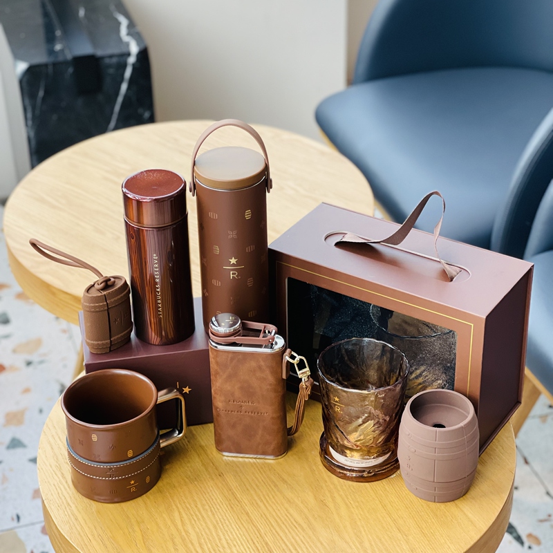 Starbucks 2026 Premium Whiskey Barrel Inspired Flask Ice Tray Set Stainless Steel Portable Cup Set Coffee Cup