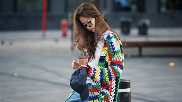 秋季新款女装明星刘亦菲街拍同款彩虹条纹针织