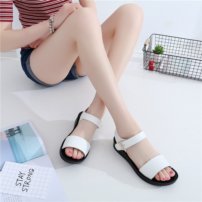 Mùa hè 2018 mới đơn giản, đa năng bằng phẳng với giày nữ thời trang chống trượt học sinh trung học màu đen bitis hunter sandal