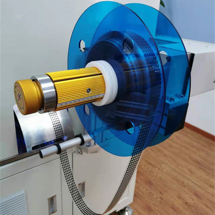 Inflatable shaft C-type buckle material plate die-cutting machine retractable material baffle bulky sleeve label positioning roller acrylic bracket