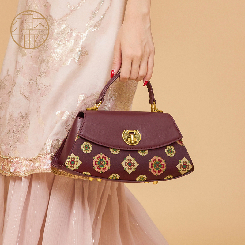 Huajin Hui Handbag, New Chinese Style National Heritage Bag, Intangible Cultural Heritage Song Brocade Shoulder Crossbody Bag, Middle-Aged Women's Bag, Gift for Mom