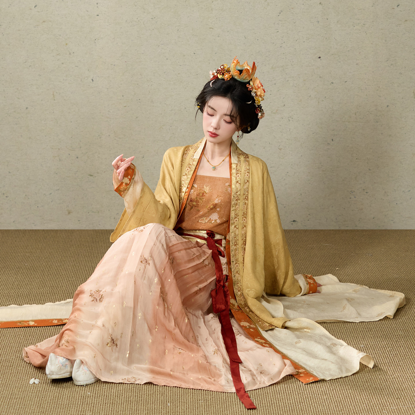 13本の小さな豆もやし【金糸重雲－南宋時代の衣装を開放するコラボレーション】三段ガーゼシルク漢服