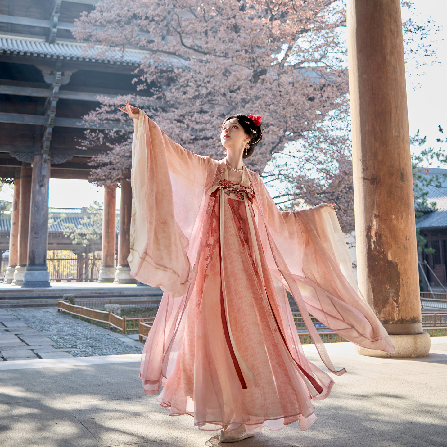 サーティーン リトル ビーンズ [呉山梅 - 楽林 Qi Ji コラボ] Ju Jingyi 同風 Qi-Xiong ドレス漢服セット