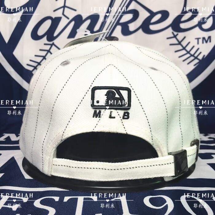 MLB quầy trong nước 17 mùa thu và mùa đông mới mũ bóng chày ngụy trang màu đen tiêu chuẩn 11300 11310 - Bóng chày 	nón bóng chày mlb	