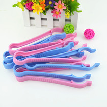 Baby bottle clip baby anti-slip bottle clip PP multifunctional bottle clip