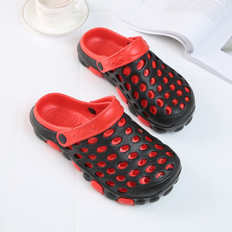 Lovers Beach Sandals Sandals Shoes Baotou Summer New Light Non-slip Hollow Breathable Garden Dongle Shoes Men and women Superfire