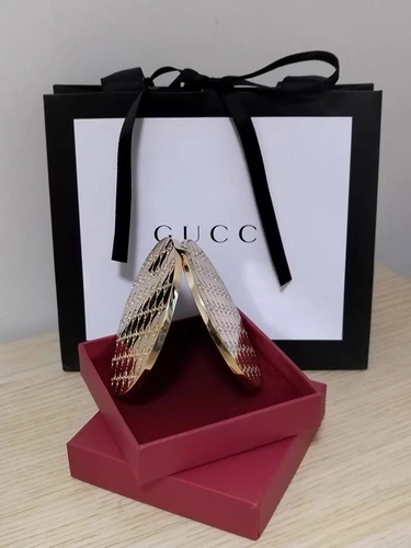 Спосоковые товары!GUC*I Home Counter подарок позолоченным ретро -макияж зеркало Складное зеркало с небольшим зеркалом компаньона