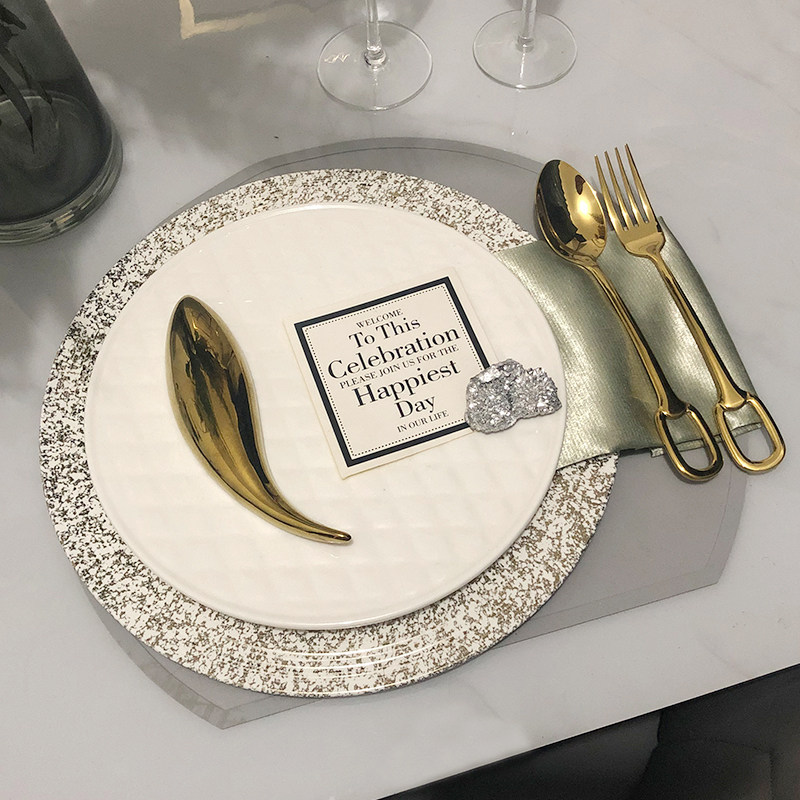 Набор посуды в европейском стиле light luxury model room, комбинация круглых обеденных тарелок, набор посуды для просмотра выставочного зала недвижимости, полный набор Изображение 1
