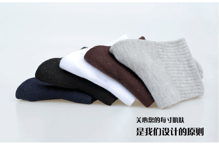 Vớ 10 đôi vớ nam mùa thu và mùa đông vớ cotton màu bốn mùa trong các nhà sản xuất chất khử mùi ống 1 nhân dân tệ dưới đây tất gucci