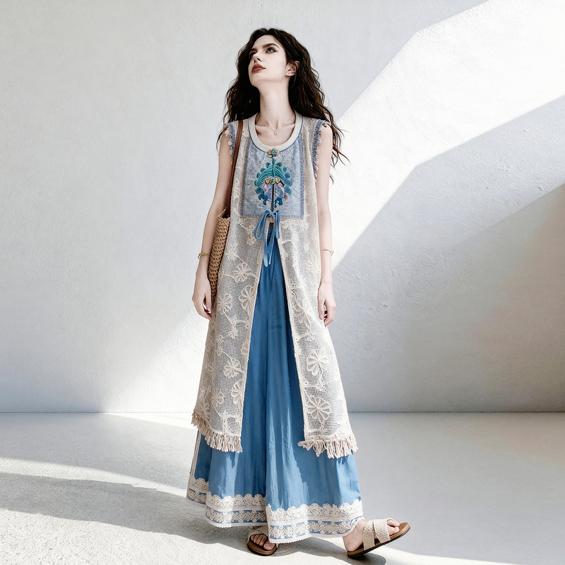 Trendy Women's Summer Outfit 2026 New Chinese Style Sleeveless Lace Blouse and Wide-Leg Pants Two-Piece Set