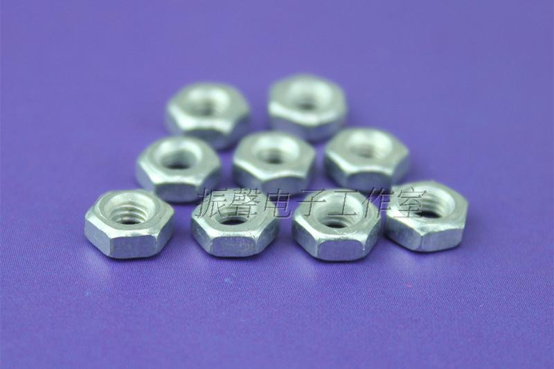 M3 nut 10 grain 1 bag in the case of a