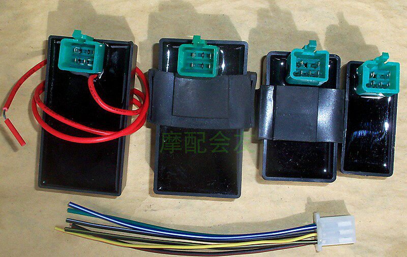 DY100 JD100 Grand Yangteda Jialing JH70 Dayang 90 Bend Beam Locomotive Electric Bike Locomotive IGNITOR