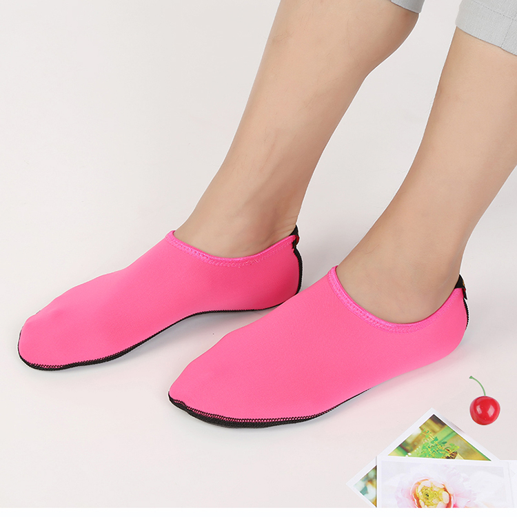 Vớ sàn dành cho người lớn đáy dày giáo dục sớm chống trượt cho nam và nữ trong nhà mùa xuân và mùa thu cao su chống thấm nước mềm và giày đế mềm quần tất siêu mỏng mùa hè