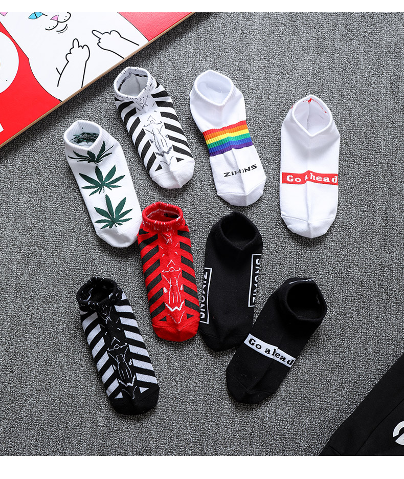 Vớ nam vớ mùa đông Tất cotton nam thời trang đường phố hip hop vớ mùa đông ống Châu Âu và Hoa Kỳ vớ dài ống thủy triều vớ cao