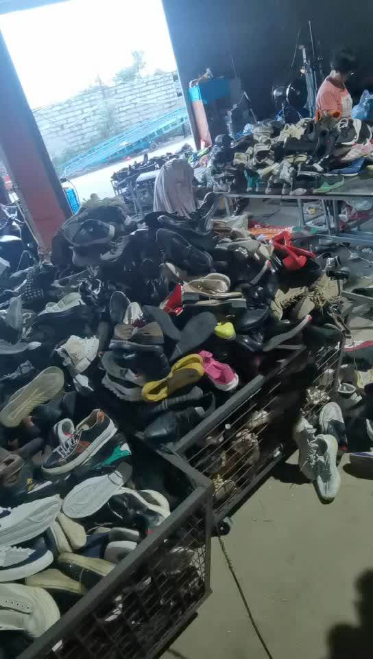 surplus branded shoes wholesale