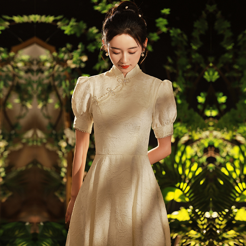 Cheongsam Evening Dress for Women, Elegant for Banquets, Hostess, Engagement, Graduation, Light Luxury, Niche, High-End, White, for Marriage Registration