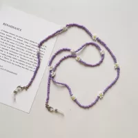 3. Фиолетовые цветы из бисера Y7-1-1.