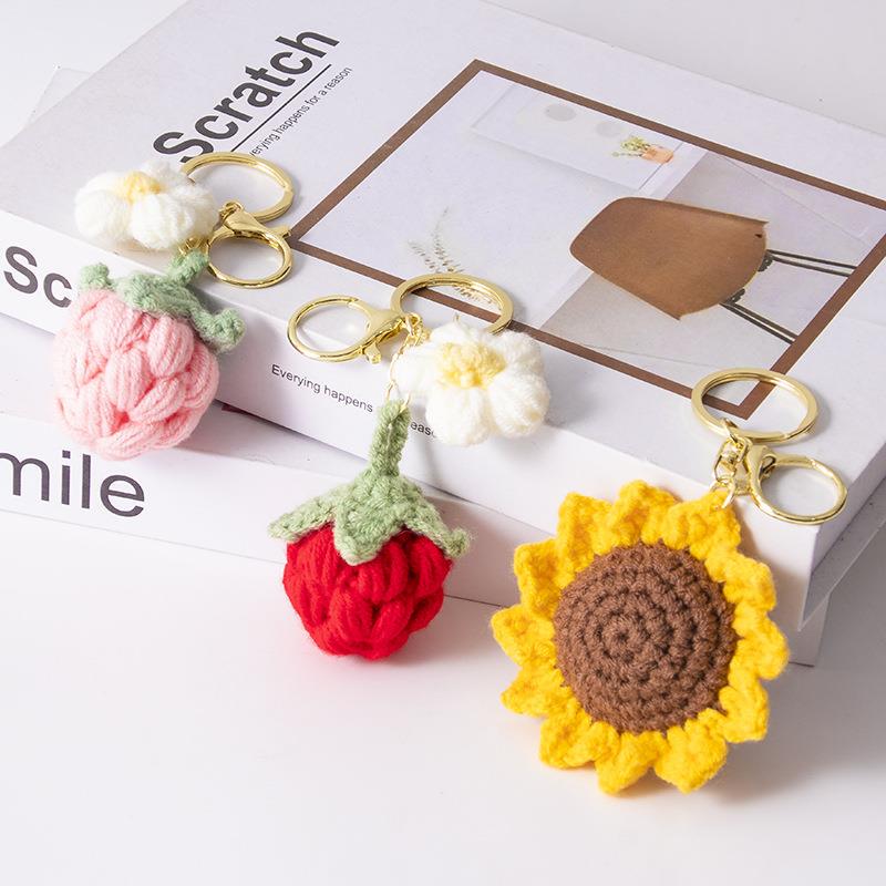 Cross-Border Pastoral Style Plush Strawberry Sunflower Keychain Handmade Crochet Couple Bag Keychain Pendant