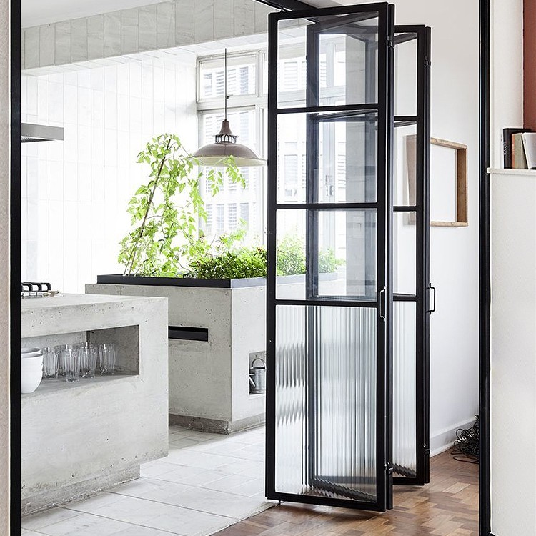 Extremely narrow folding door sliding door bathroom kitchen balcony sliding door crane rail Long rainbow glass door broken bridge aluminum shop door