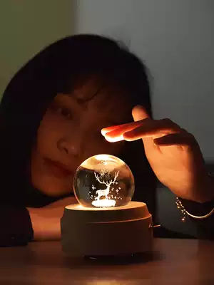 Elk crystal ball music box couple romantic trembles Sky City music box spin send girl birthday gift