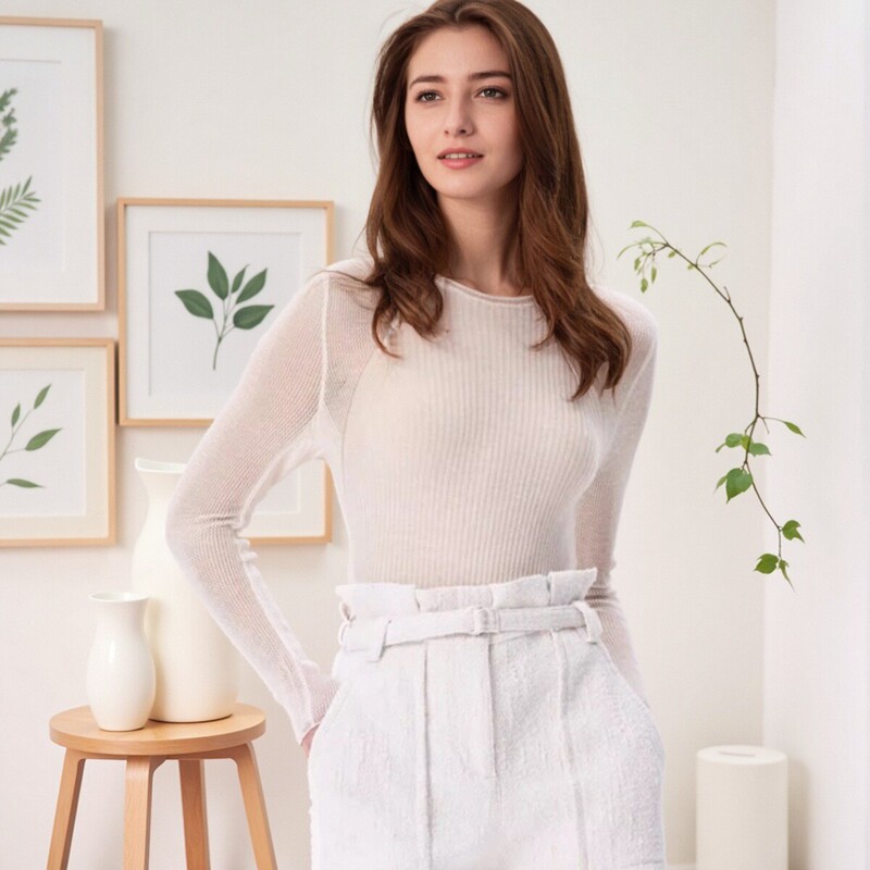 Iro Pyre【Same Style as Gu Ailing】Wool Fine Glitter Thin Knit Base Shirt for Women, French-Style Top for Spring and Autumn