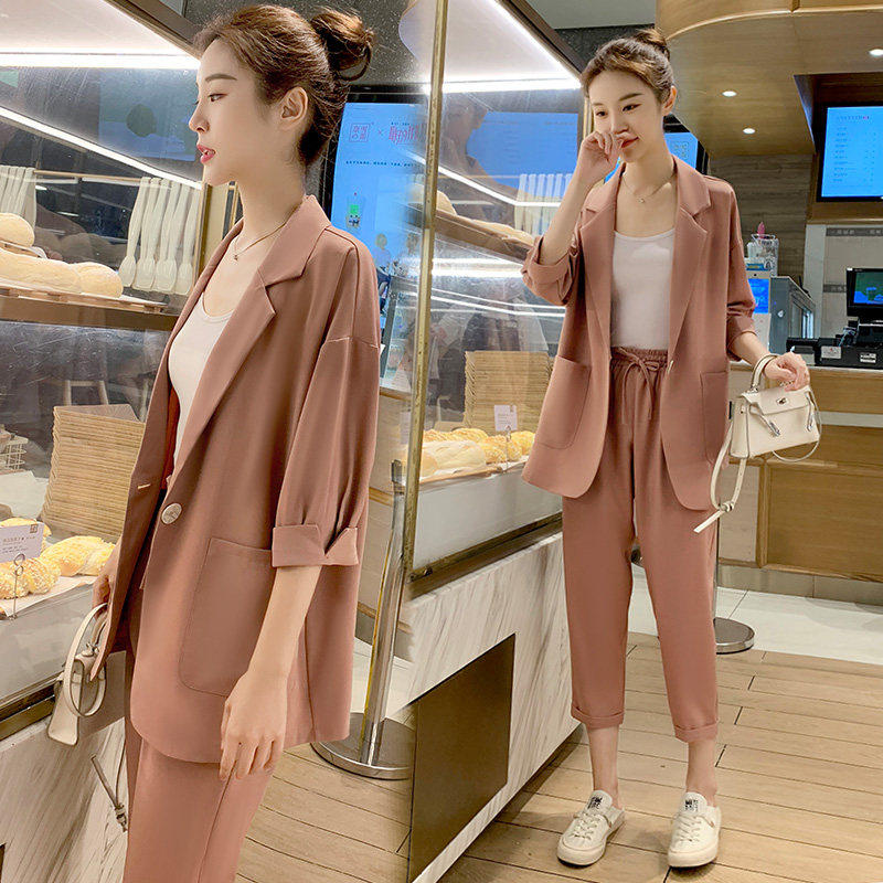 西装套装年新款女春夏韩版气质小个子显瘦显高减龄炸街两件套