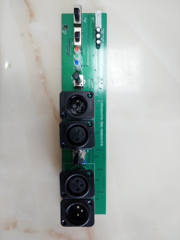 Subwoofer front panel with adjustable frequency adjustable phase Satellite speaker output low cut with overload indication