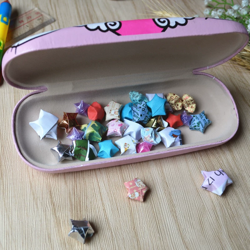 Cartoon glasses, fresh storage box, style