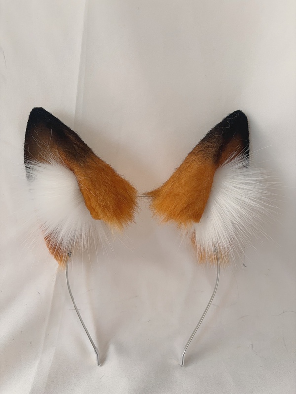 Cos Lying Puppy Will Be Eaten by Fox Ears and Fox Tail Anime Character Merchandise Convention Props