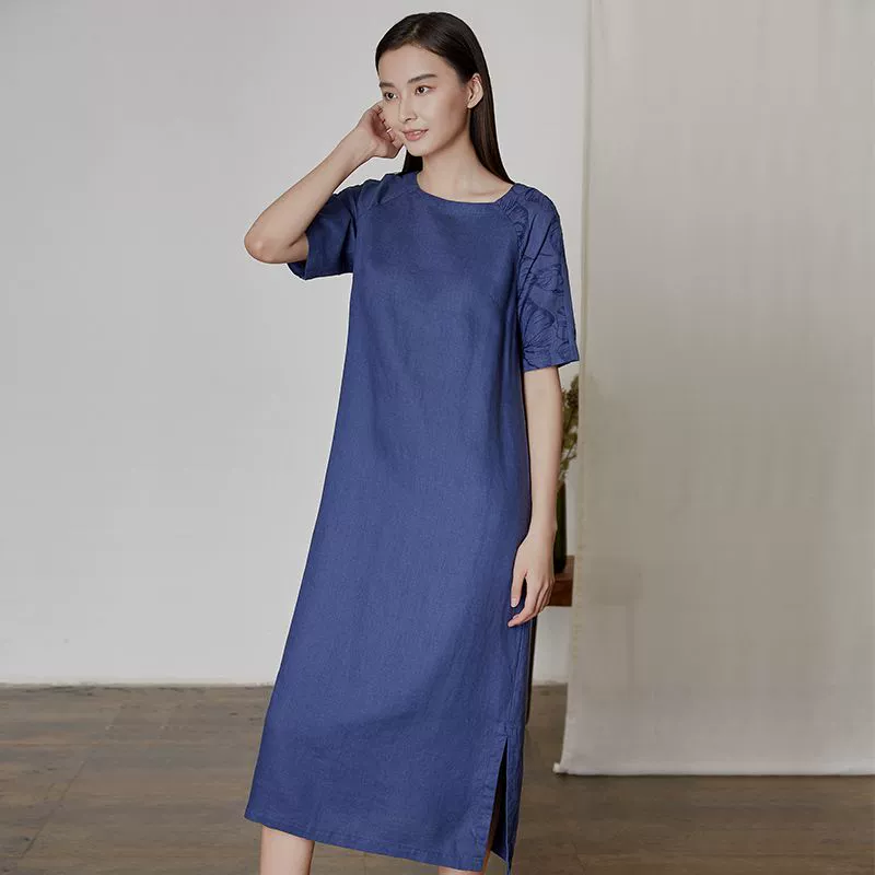 qtu gốc cotton và lanh của phụ nữ vải lanh cổ tròn khâu thêu váy ngắn tay nữ váy dài trung tính khí mùa hè L2422 - Váy dài