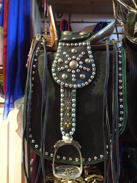 Mongolian saddle horse with wood saddle leather saddle leather saddle handmade saddle Mongolian wood fork saddle plate