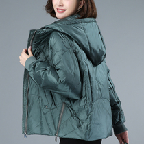 Foreign air light and large premium High-end Exploits Short down jacket Feminists 2021 New winter fit small subjacket Anti-freeze