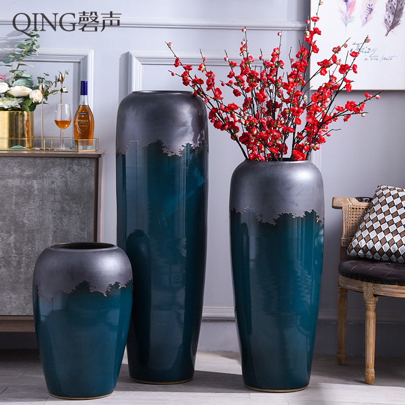 Ceramic vase of large modern European household dried flower arranging flowers sitting room adornment is placed hotel villa decoration