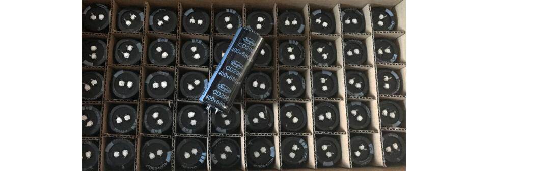 Brand new river electrolytic capacitor CD296 400V680UF 30 ~ 35 diameter 2 feet 4 feet spot