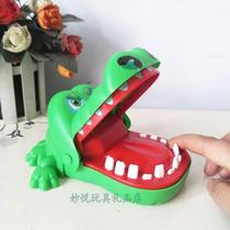 Large finger biting crocodile toy children look at luck according to teeth biting hands carefully will bite parent-child trick toy