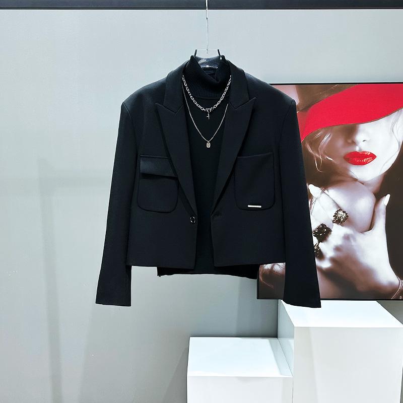 Zhang Yixing Style Short Padded Shoulder Blazer for Men, Korean Fashion Brand Design, High-End Long-Sleeve Suit Jacket for Men