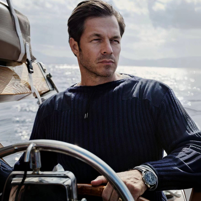 American Retro Wool Sweater for Men 007 Bond Assault Uniform Military-Style Tactical Crew Neck Fitness Thickened Outerwear Sweater