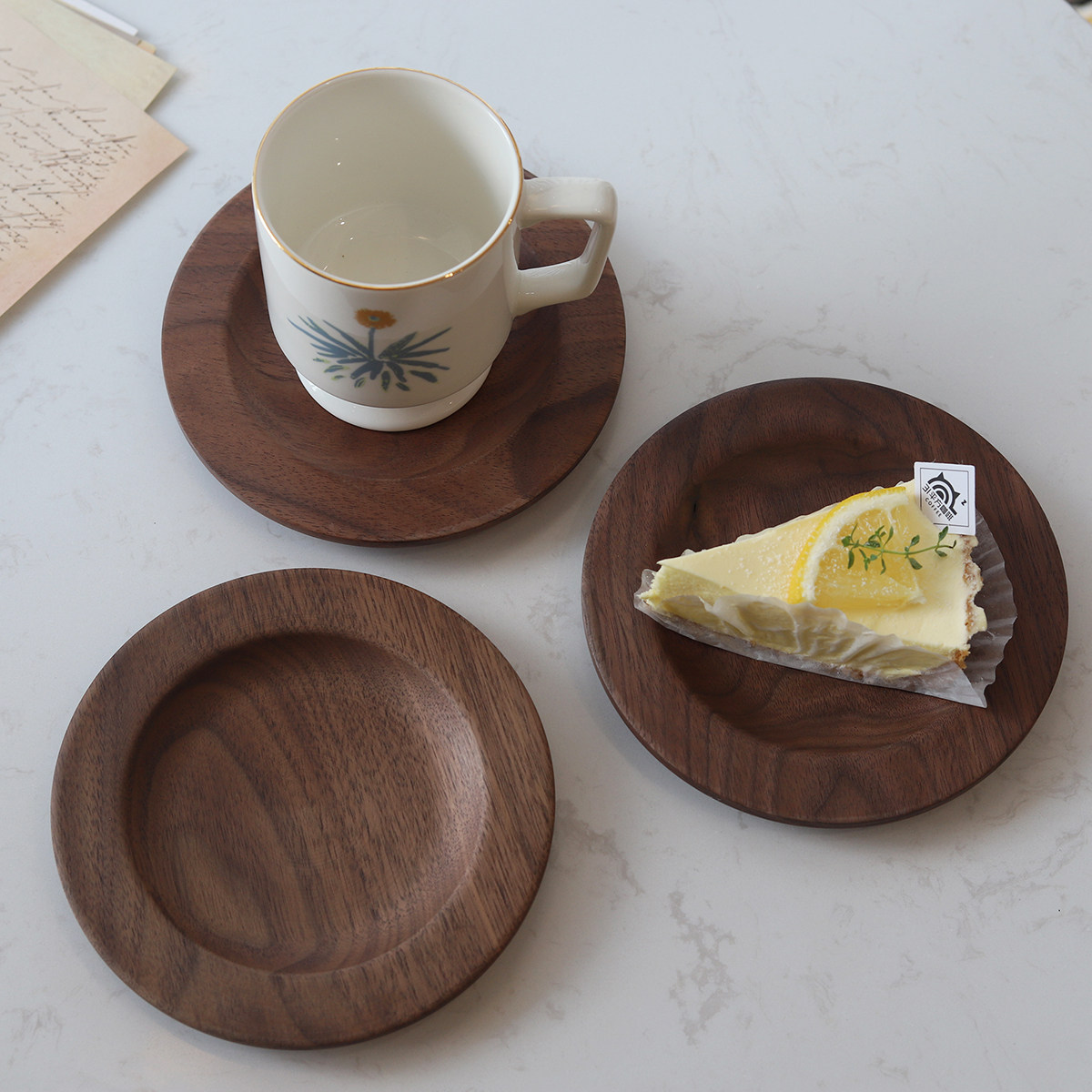 ES) Japanese black walnut solid wood coaster insulation pad Whole wood log coaster snack plate